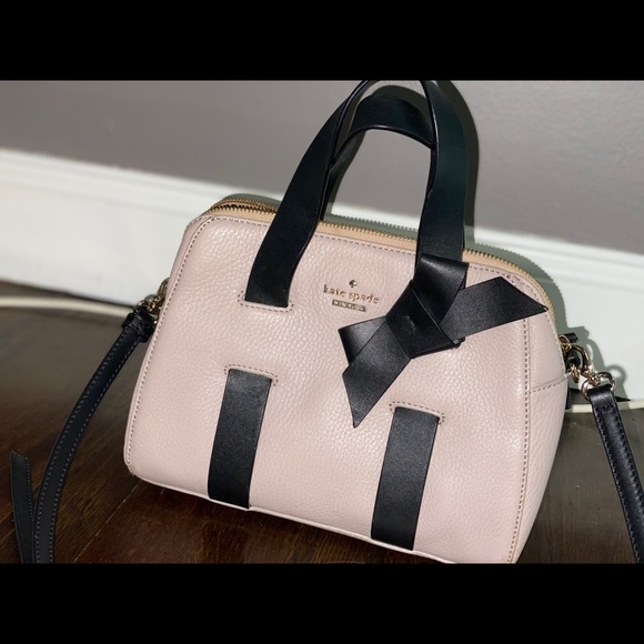 Kate Spade Handbag - Picture 1 of 4